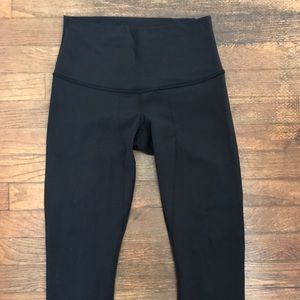 Lululemon Wunder Under crop